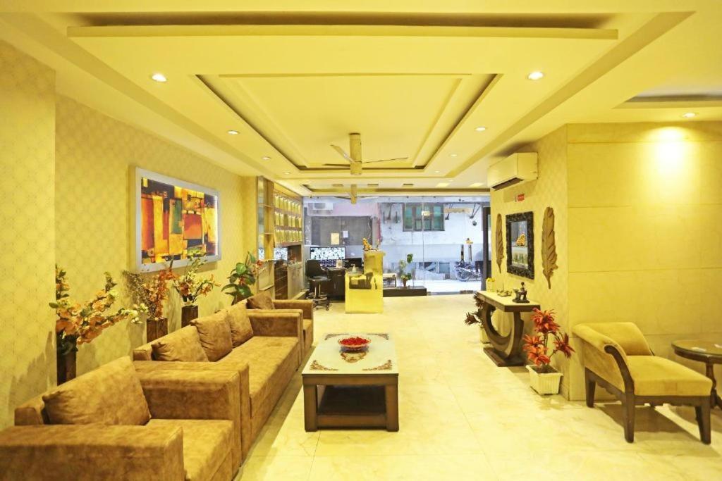 Urban Luxury Hotel New Delhi